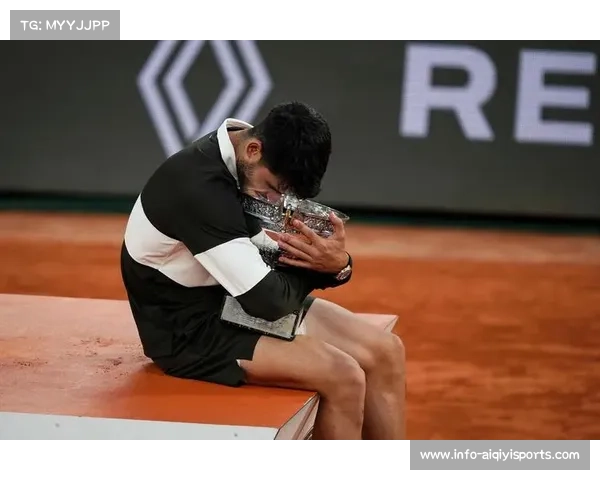 发球与回球：复盘总决赛决赛辛纳与阿尔卡拉斯的关键技术对抗